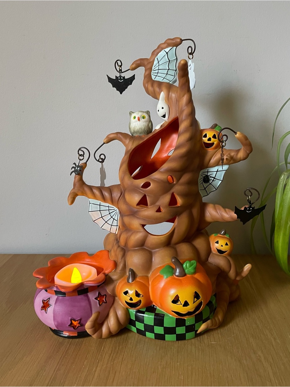 PartyLite Haunted Tealight Tree Halloween Candle Holder P9065 with Original Box